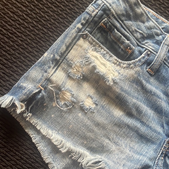 Jean Shorts - Picture 5 of 9
